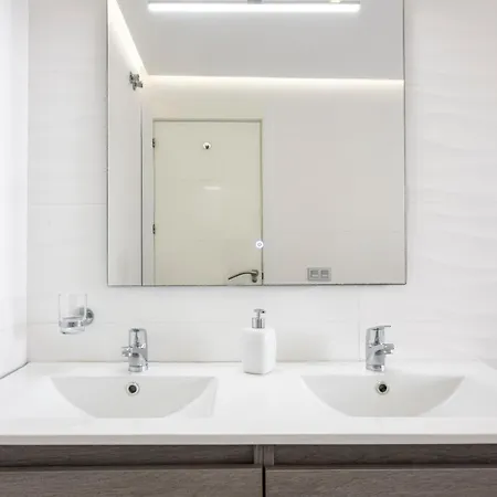 Апартаменти Ek Renting *