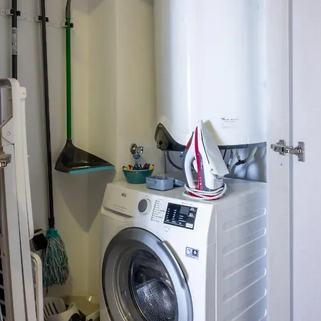 Ek Renting * Адехе