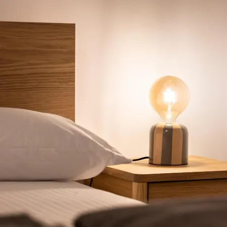 Ek Renting * Адехе